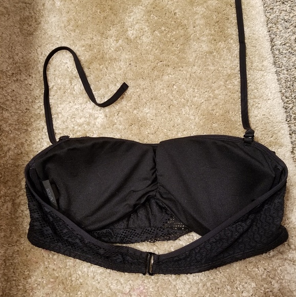 Cute flounce lace flower bikini top - Picture 4 of 5